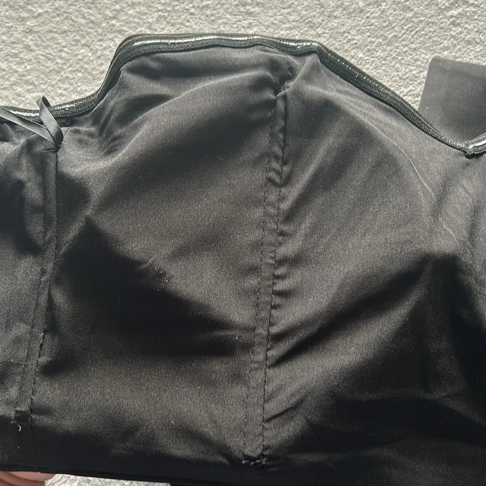 Chicwish | Womens Black Strapless Twisted Sweet Knot Bustier Top - Size S - Picture 8 of 12